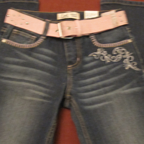 GiRLS LEI Denim Blue Jeans w/belt size 10 NWT - Picture 2 of 6